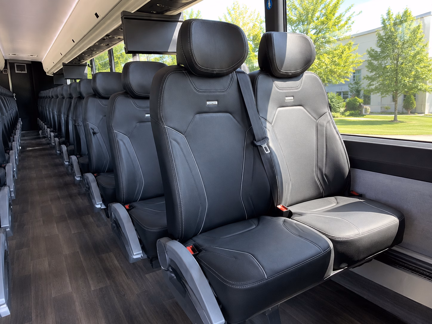 compare long distance bus options for fort sill family travel and graduation weekends
