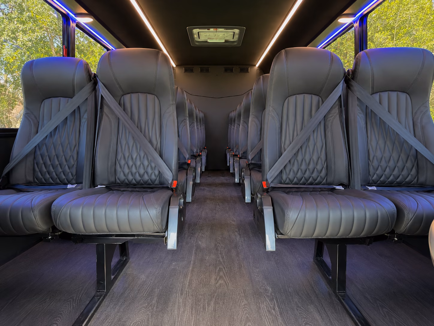 duncan college sports team and fan group charter bus rentals in duncan