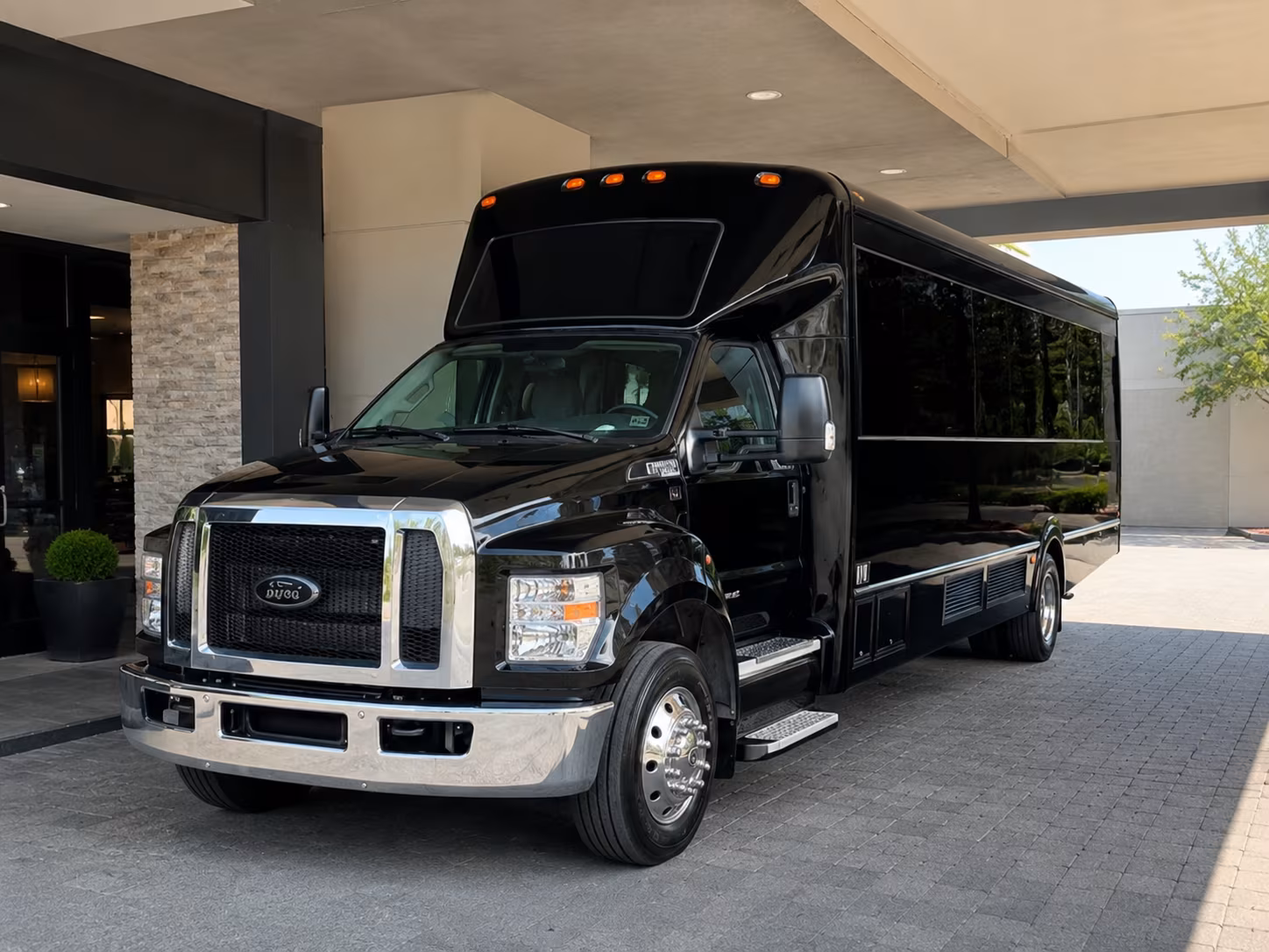 lawton concert party bus rental