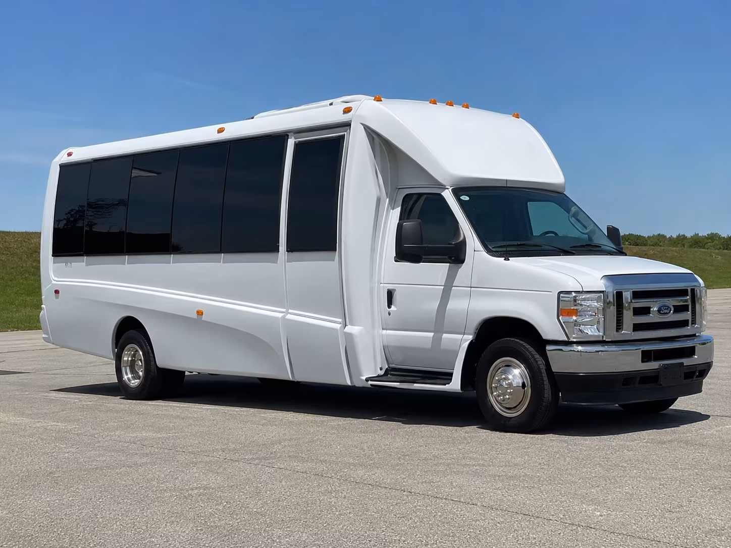 lawton party bus rental 2