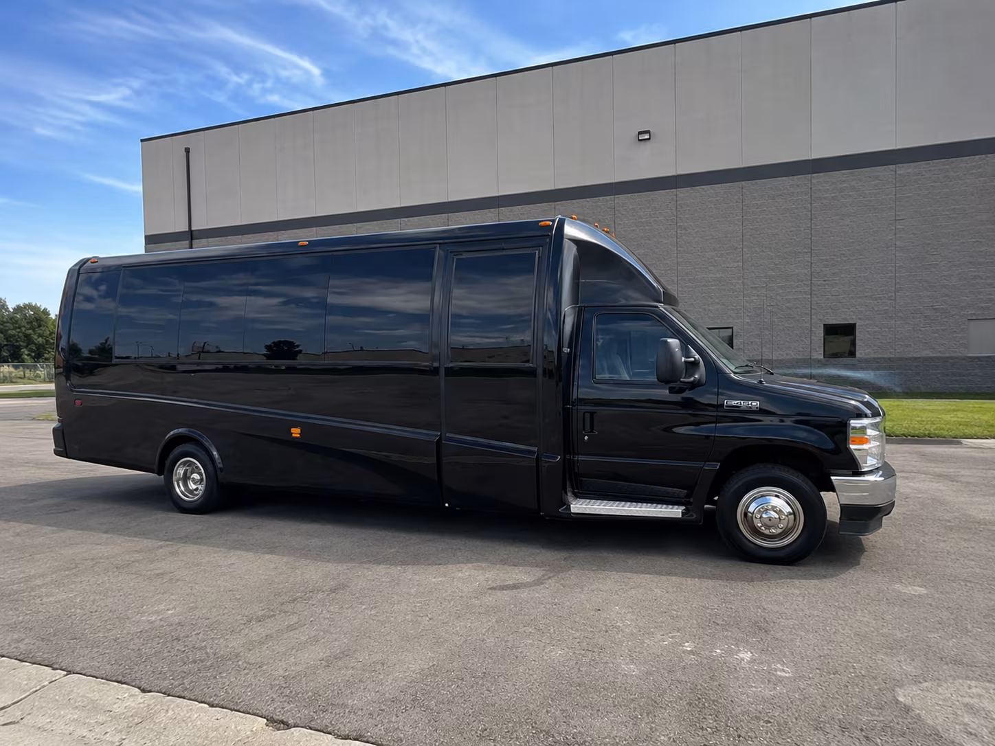 what makes lawtoncharterbuscompany com the smartest way to book prom transportation in lawton